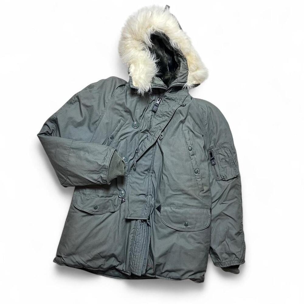USAF Air Force Vintage N-3B Parka Extreme Cold Bomber Jacket Medium